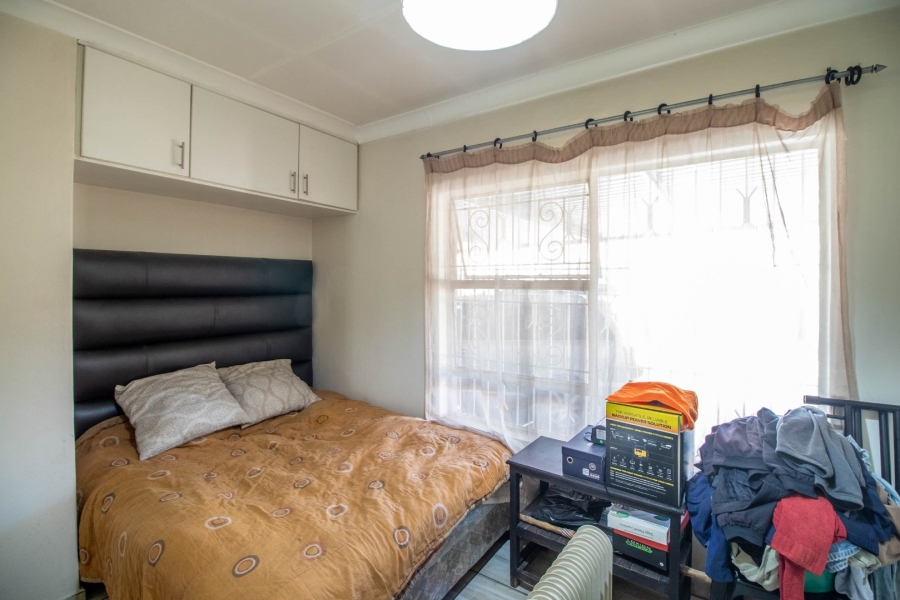 4 Bedroom Property for Sale in Buurendal Gauteng