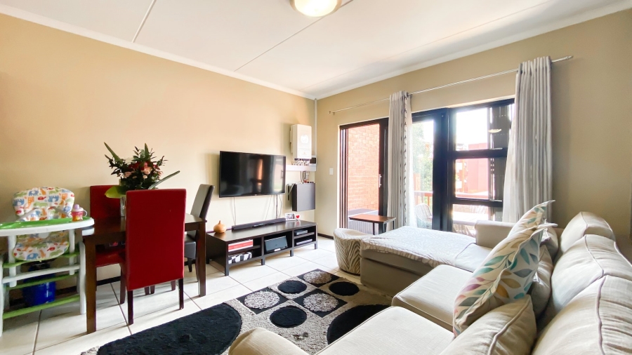 2 Bedroom Property for Sale in Greenstone Hill Gauteng