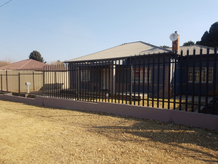 3 Bedroom Property for Sale in Primrose Hill Gauteng