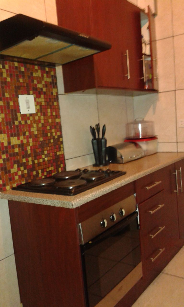 2 Bedroom Property for Sale in Lorentzville Gauteng