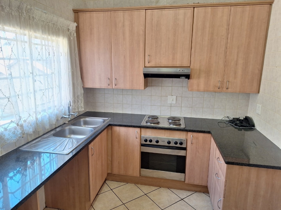 2 Bedroom Property for Sale in Olympus AH Gauteng