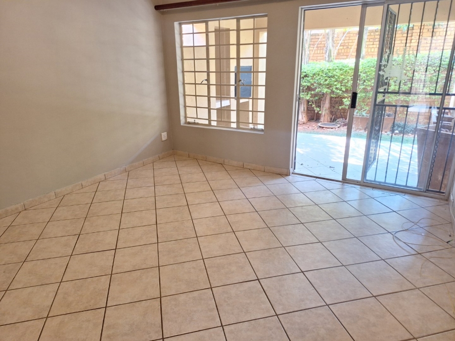 2 Bedroom Property for Sale in Olympus AH Gauteng