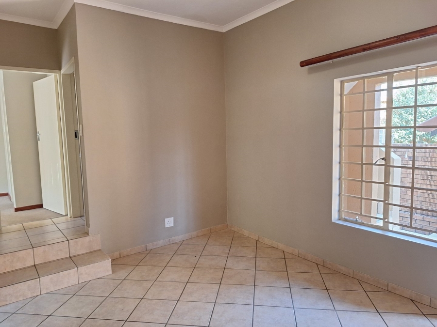 2 Bedroom Property for Sale in Olympus AH Gauteng