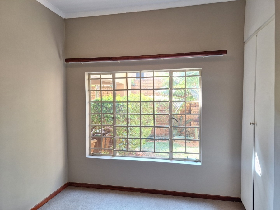 2 Bedroom Property for Sale in Olympus AH Gauteng