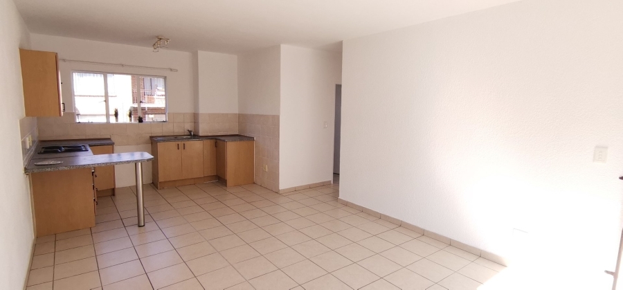 To Let 2 Bedroom Property for Rent in Meredale Gauteng