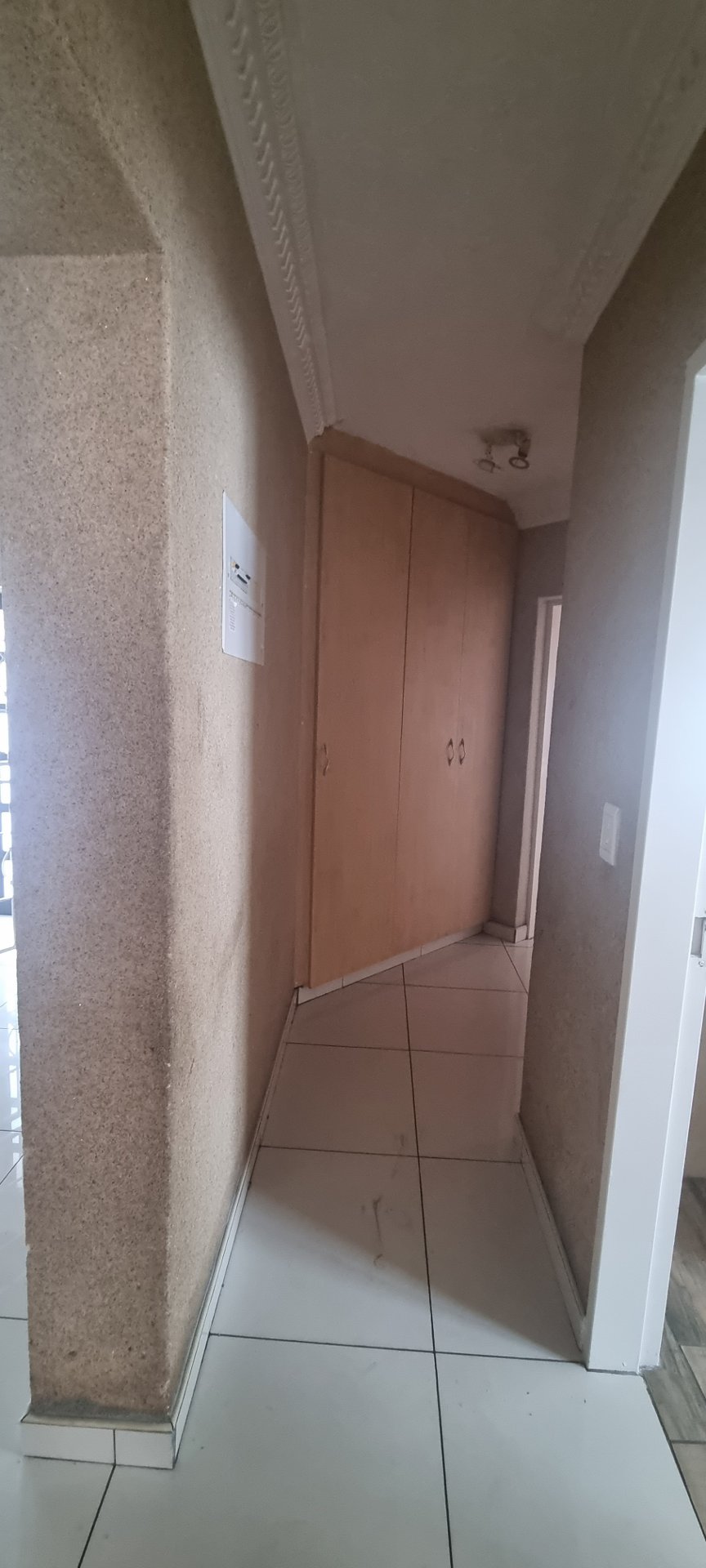 To Let 3 Bedroom Property for Rent in Ridgeway Gauteng