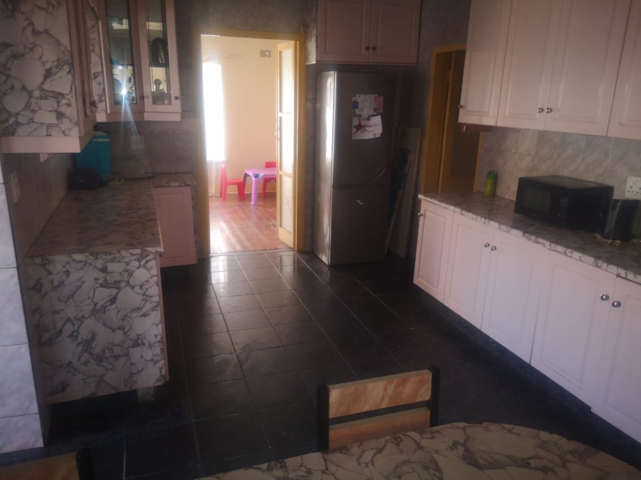 4 Bedroom Property for Sale in Troyeville Gauteng