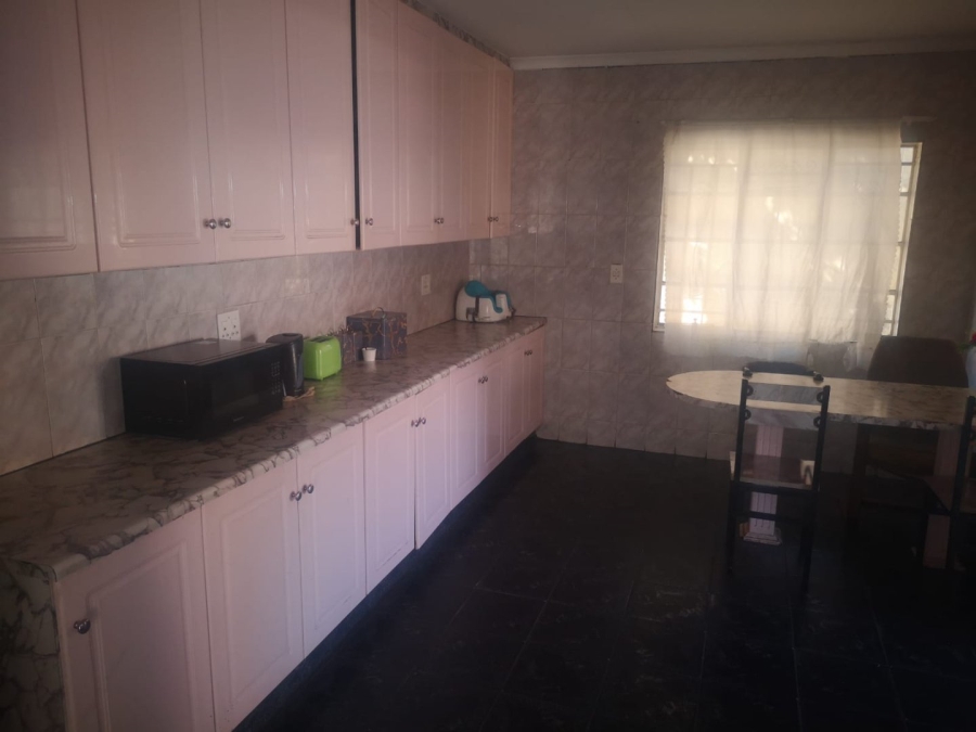 4 Bedroom Property for Sale in Troyeville Gauteng