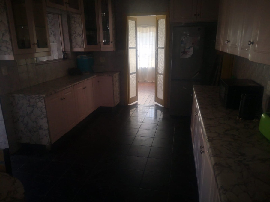 4 Bedroom Property for Sale in Troyeville Gauteng