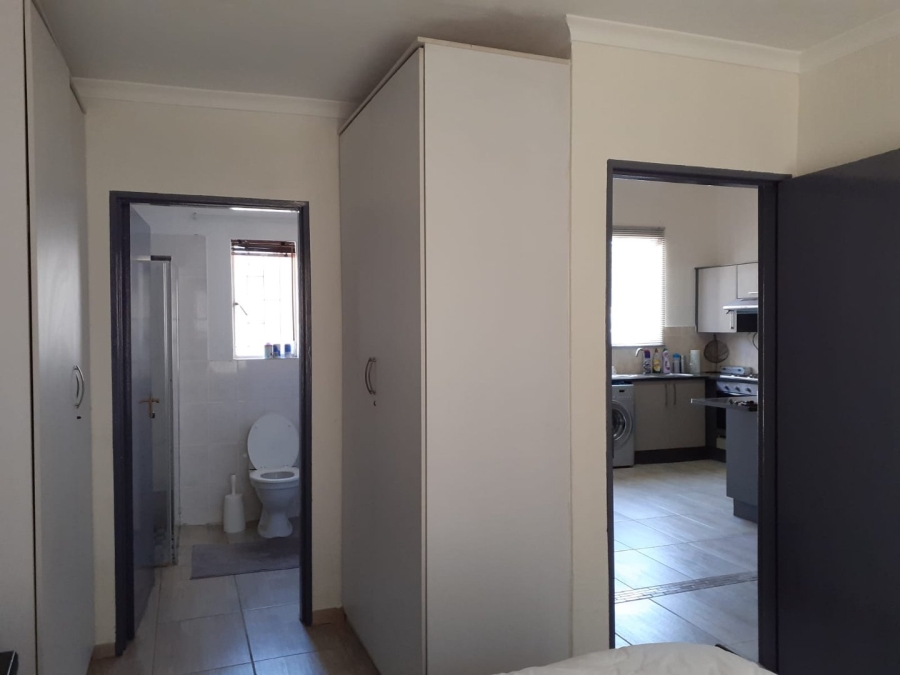 To Let 3 Bedroom Property for Rent in Aloe Ridge Estate Gauteng