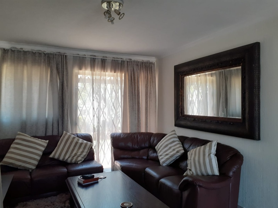 To Let 3 Bedroom Property for Rent in Aloe Ridge Estate Gauteng