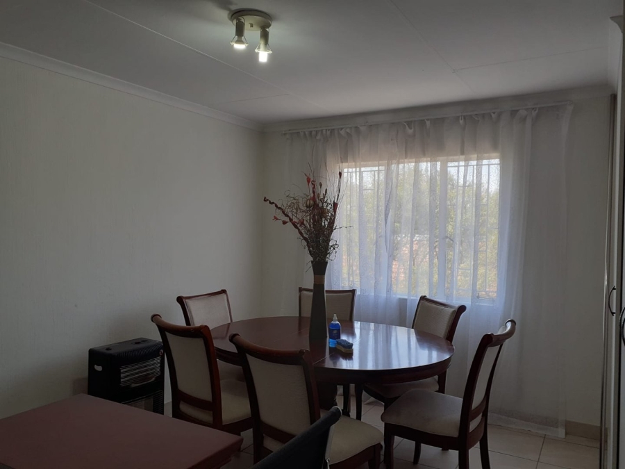 To Let 3 Bedroom Property for Rent in Aloe Ridge Estate Gauteng