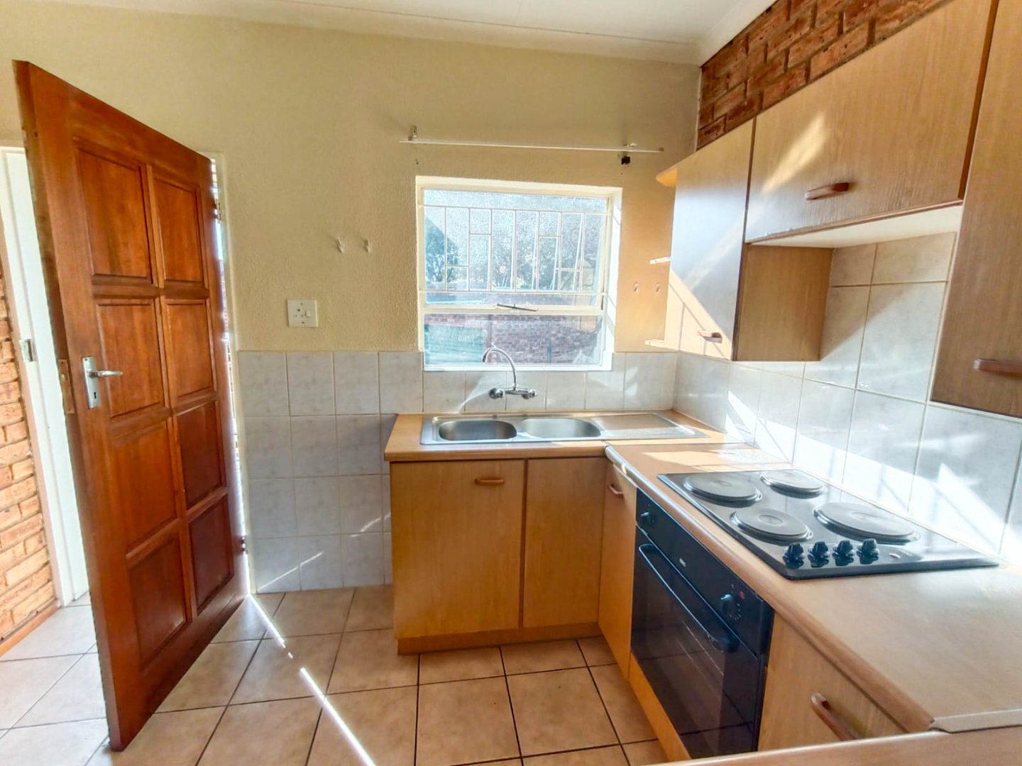 To Let 2 Bedroom Property for Rent in Rant En Dal Gauteng