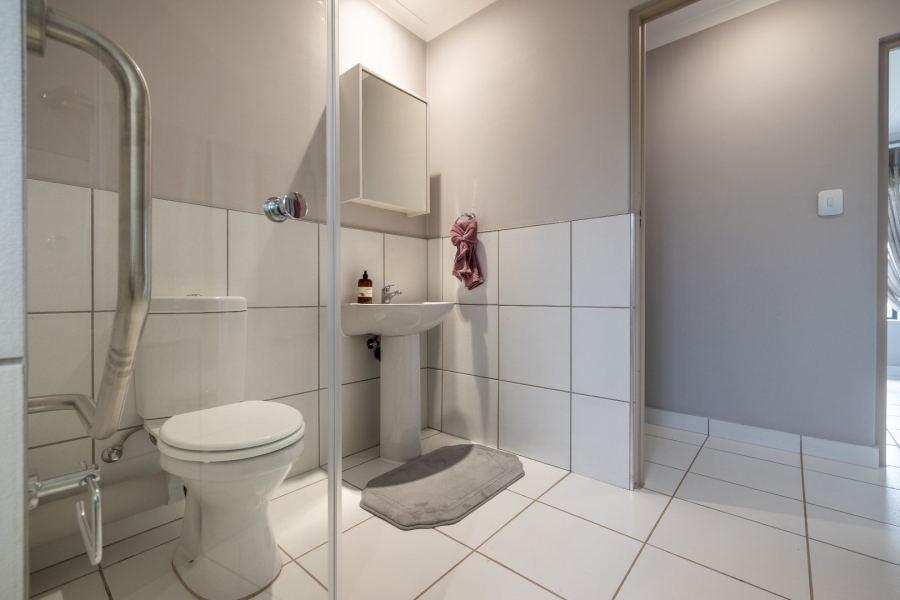 1 Bedroom Property for Sale in Wonderboom Gauteng