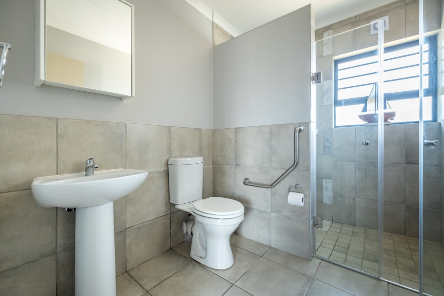 2 Bedroom Property for Sale in Kameeldrift East Gauteng