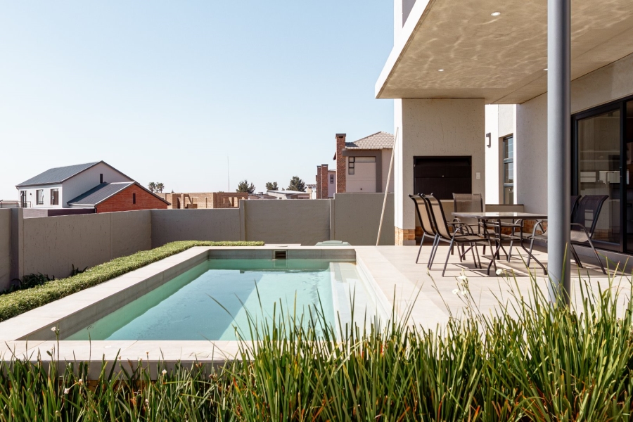 3 Bedroom Property for Sale in Homes Haven Gauteng