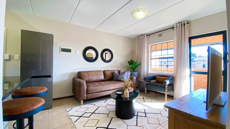 2 Bedroom Property for Sale in Erand Gardens Gauteng