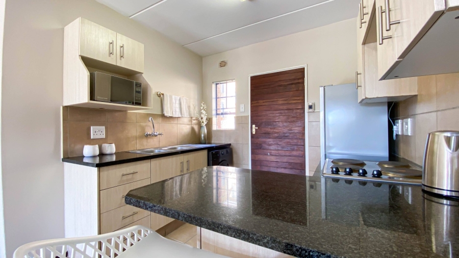 2 Bedroom Property for Sale in Erand Gardens Gauteng