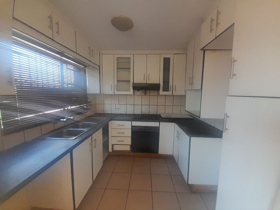 2 Bedroom Property for Sale in Philip Nel Park Gauteng