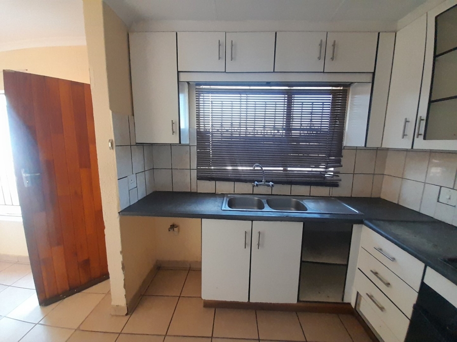 2 Bedroom Property for Sale in Philip Nel Park Gauteng