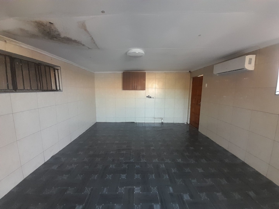 2 Bedroom Property for Sale in Philip Nel Park Gauteng