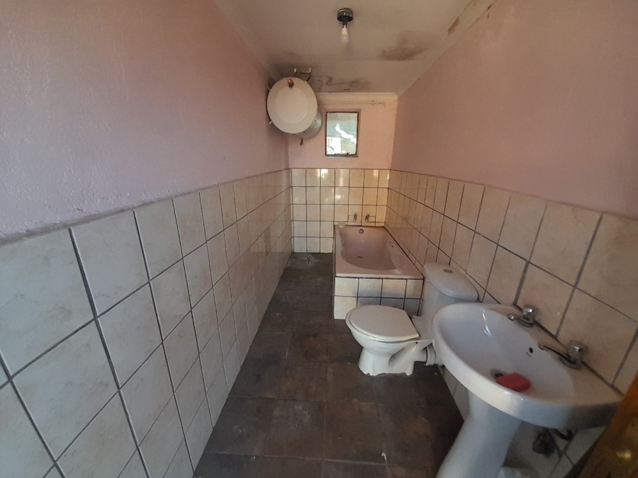 2 Bedroom Property for Sale in Philip Nel Park Gauteng