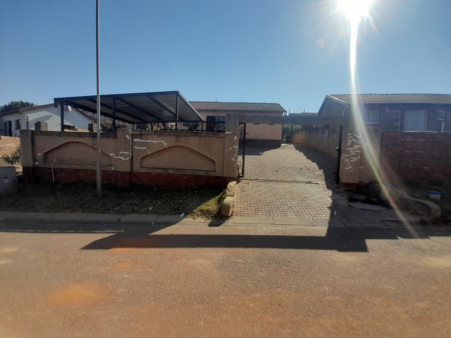 2 Bedroom Property for Sale in Philip Nel Park Gauteng