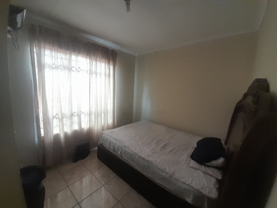 2 Bedroom Property for Sale in Soshanguve A Gauteng