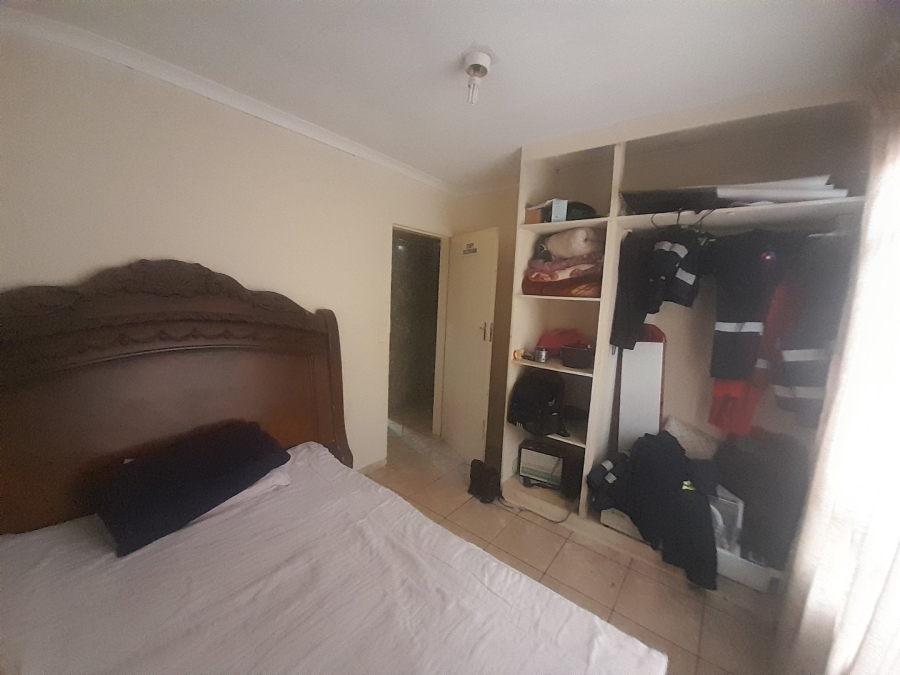 2 Bedroom Property for Sale in Soshanguve A Gauteng