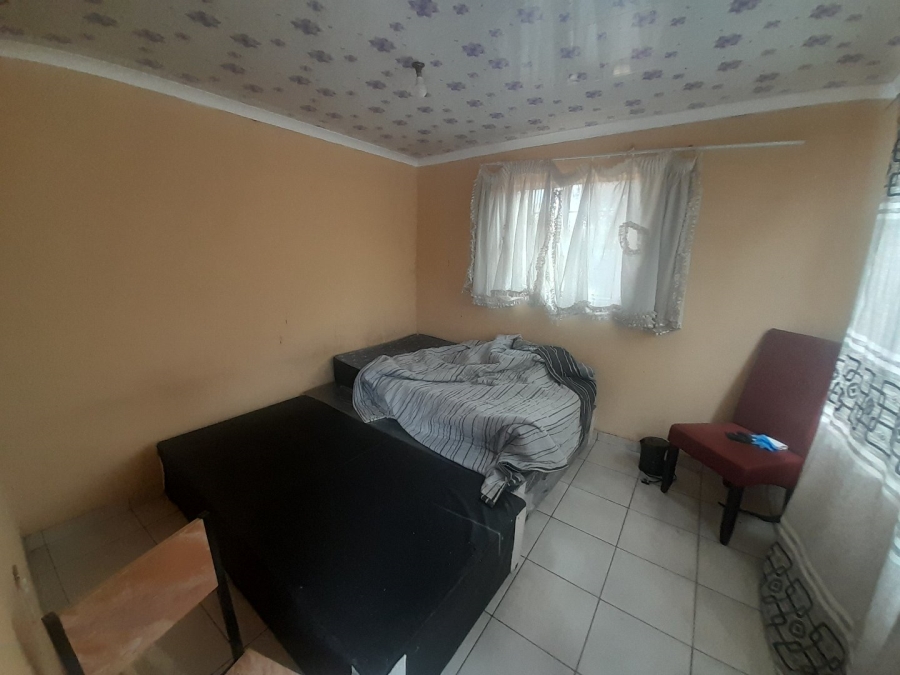 2 Bedroom Property for Sale in Soshanguve A Gauteng