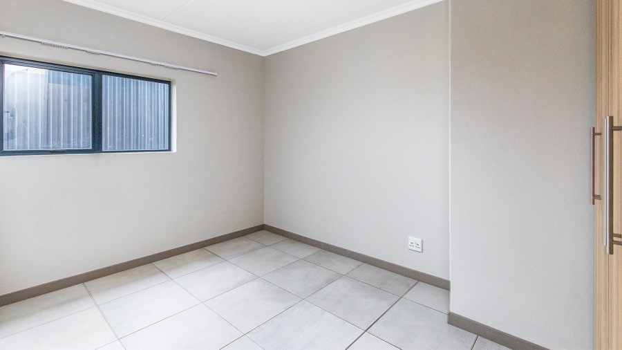 To Let 2 Bedroom Property for Rent in Kyalami Ah Gauteng