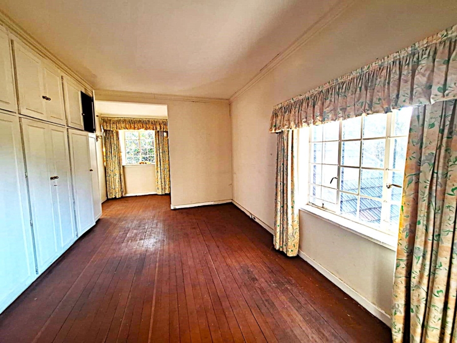 5 Bedroom Property for Sale in Sandhurst Gauteng