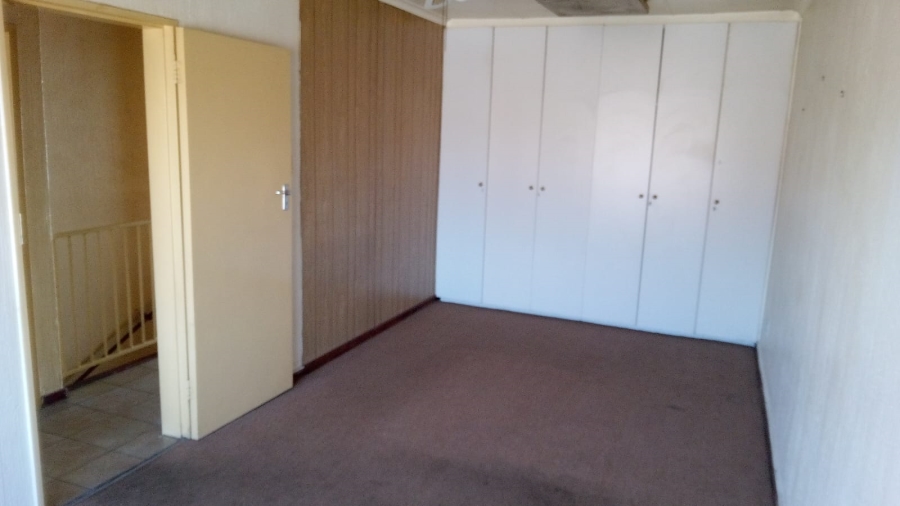 2 Bedroom Property for Sale in Beyers Park Gauteng