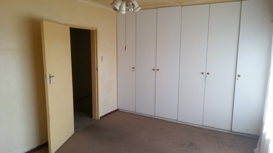 2 Bedroom Property for Sale in Beyers Park Gauteng