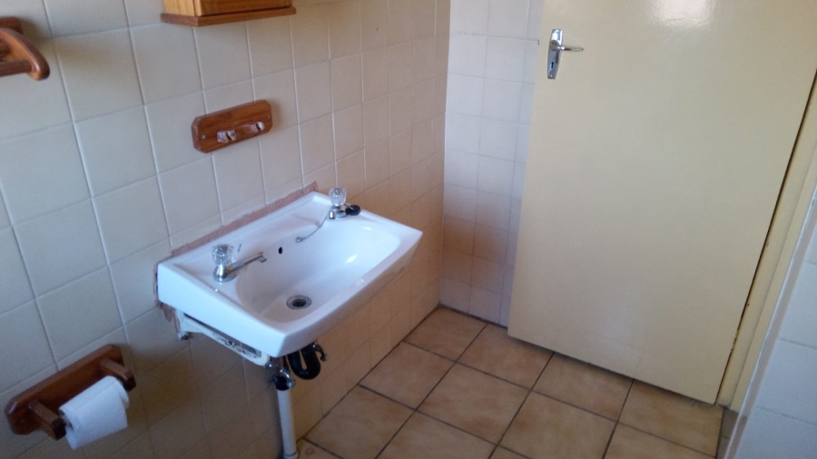 2 Bedroom Property for Sale in Beyers Park Gauteng