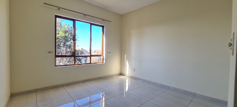 To Let 1 Bedroom Property for Rent in Broadacres Gauteng