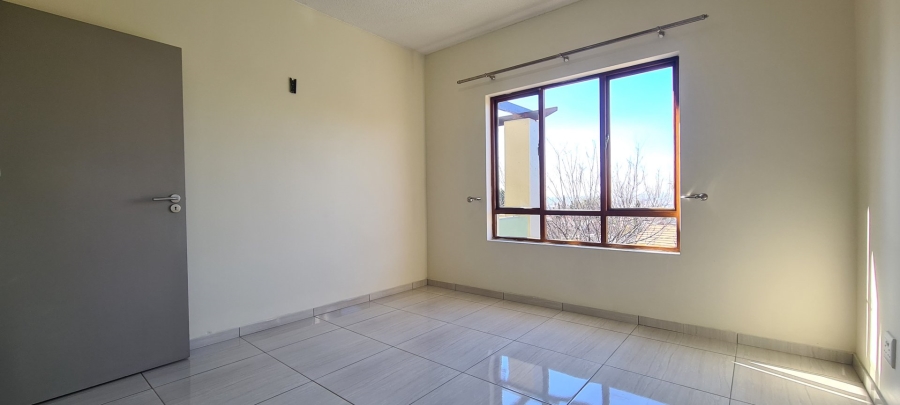 To Let 1 Bedroom Property for Rent in Broadacres Gauteng