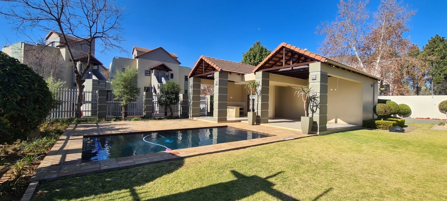 To Let 1 Bedroom Property for Rent in Broadacres Gauteng