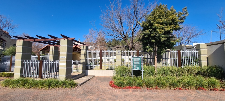 To Let 1 Bedroom Property for Rent in Broadacres Gauteng