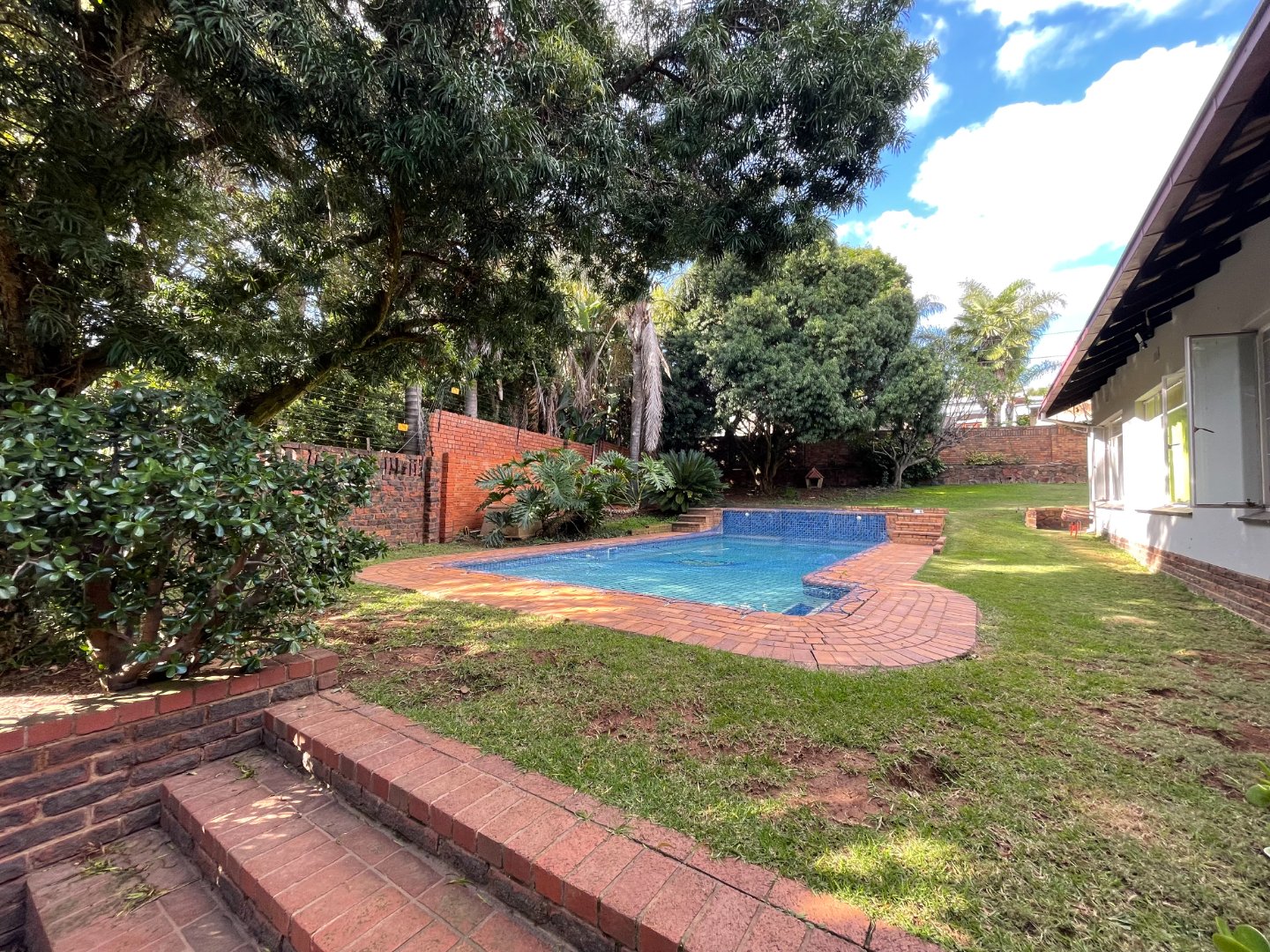 To Let 1 Bedroom Property for Rent in Waterkloof Ridge Gauteng