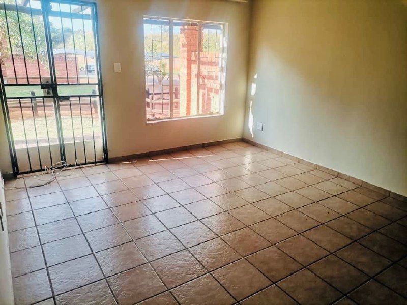 To Let 2 Bedroom Property for Rent in The Orchards Gauteng