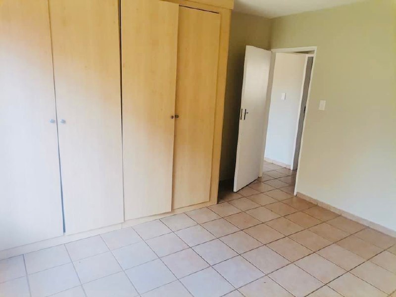 To Let 2 Bedroom Property for Rent in The Orchards Gauteng