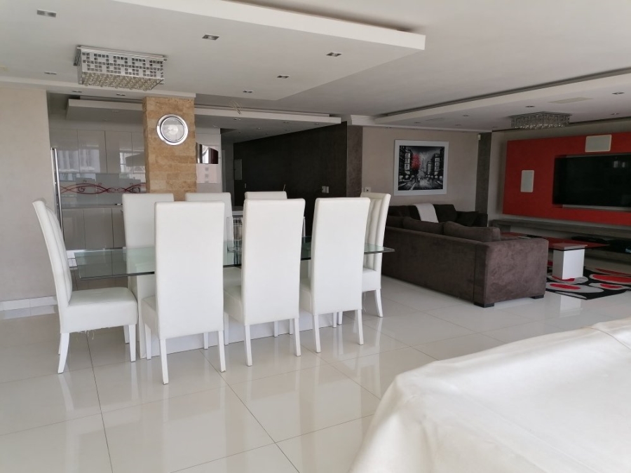 To Let 3 Bedroom Property for Rent in Sandown Gauteng