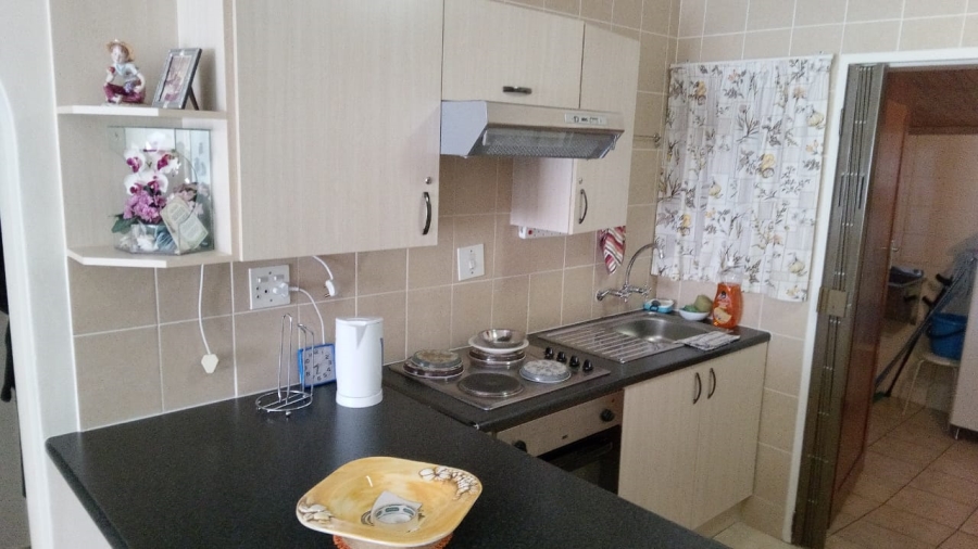 2 Bedroom Property for Sale in Bartlett Gauteng