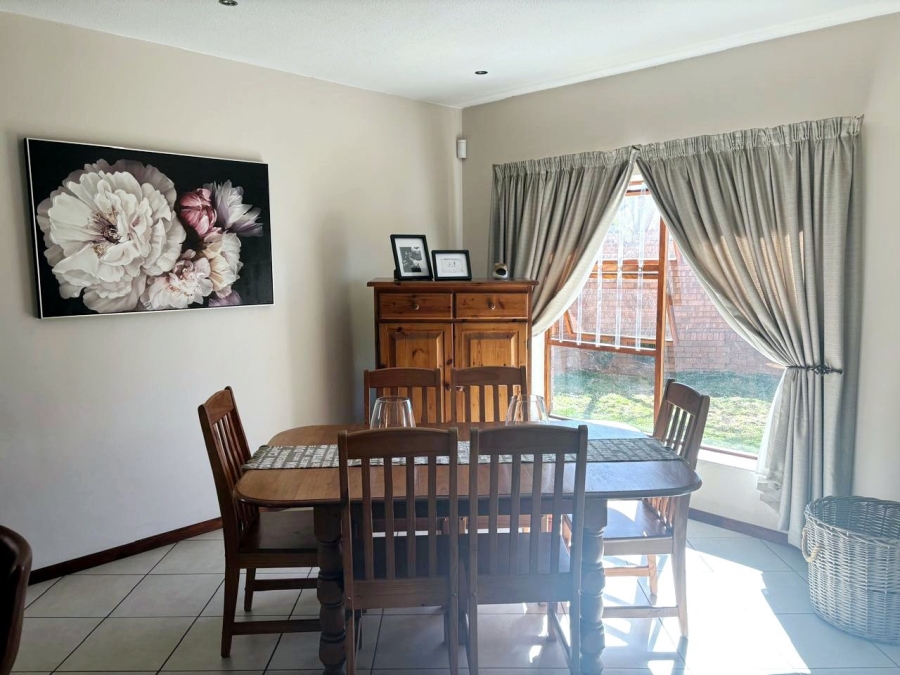 To Let 3 Bedroom Property for Rent in Raslouw Gauteng