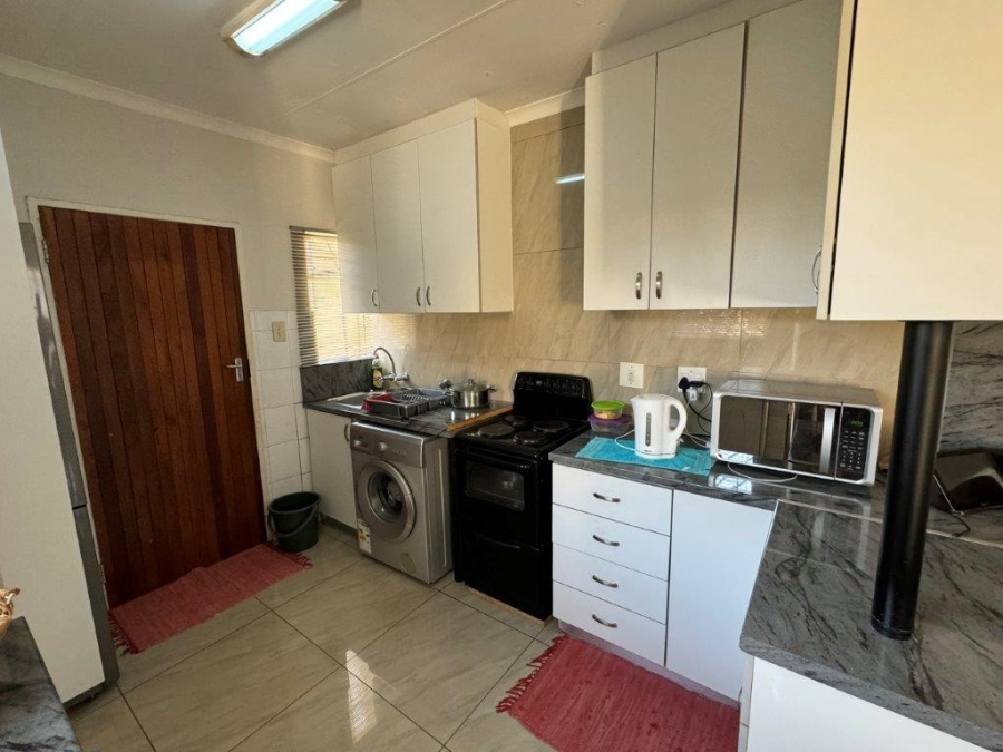 2 Bedroom Property for Sale in Pomona Gauteng