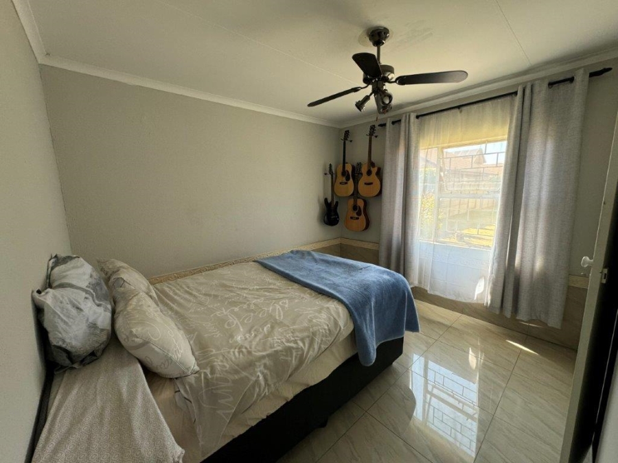 2 Bedroom Property for Sale in Pomona Gauteng