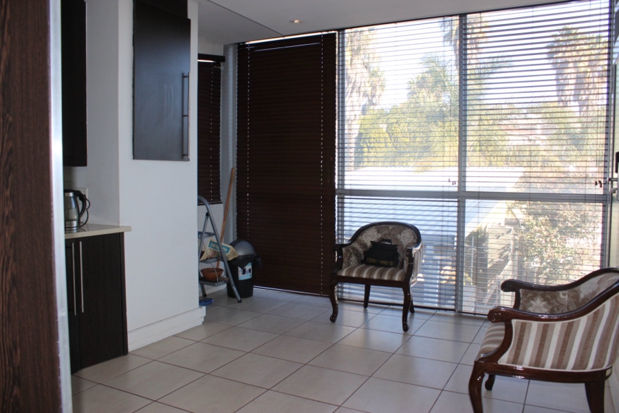 To Let 2 Bedroom Property for Rent in Bedford Gardens Gauteng