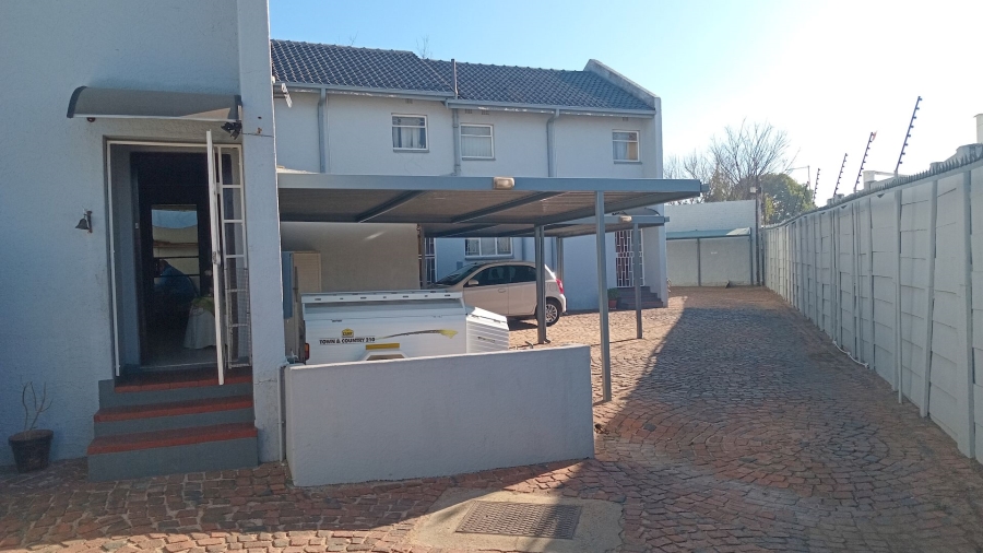 2 Bedroom Property for Sale in Fishers Hill Gauteng