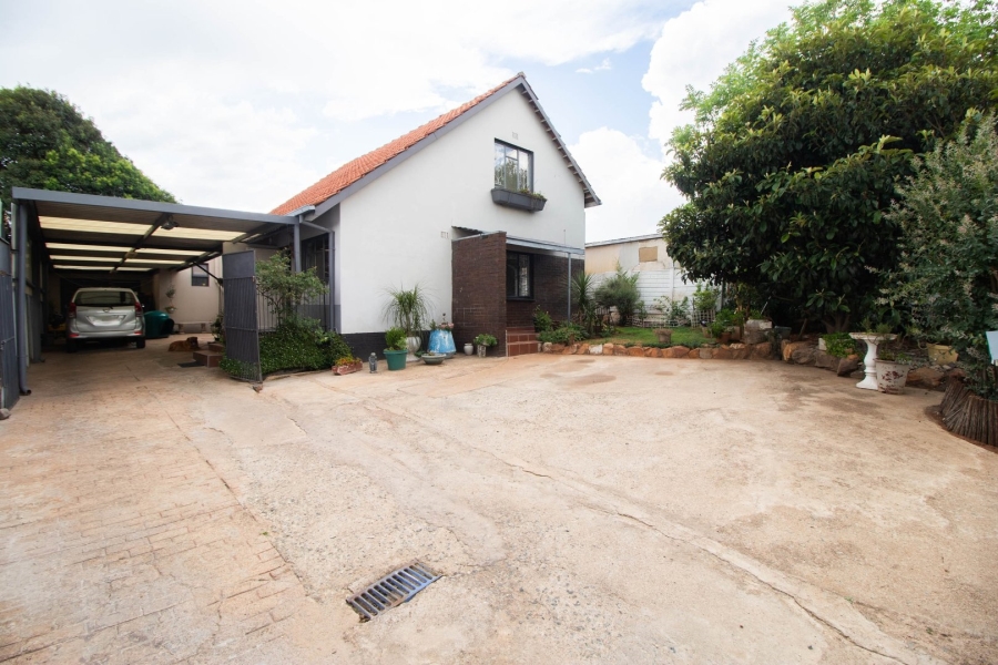 3 Bedroom Property for Sale in Sophiatown Gauteng